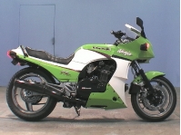     Kawasaki GPZ900R 1998  11