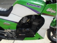     Kawasaki GPZ900R 1998  13