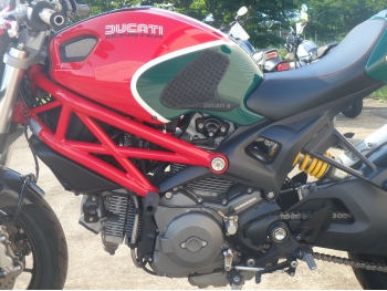     Ducati Monster1100 EVO M1100 2011  15