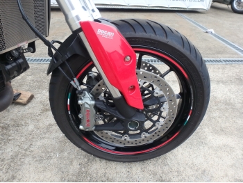     Ducati Hypermotard820 2013  19