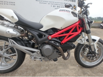     Ducati Monster1100 M1100 2009  18