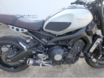     Yamaha XSR900 2017  18