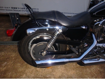     Harley Davidson XL1200C-I Sportster Custom 2010  17