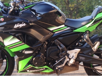     Kawasaki Ninja650A 2017  14