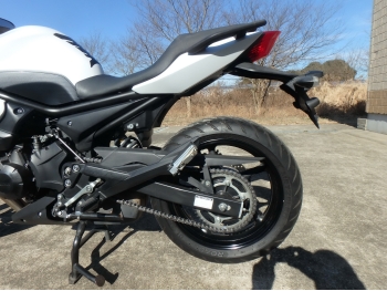     Yamaha XJ6 Diversion 2014  16