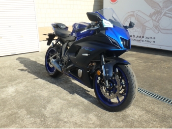     Yamaha YZF-R7 2021  7