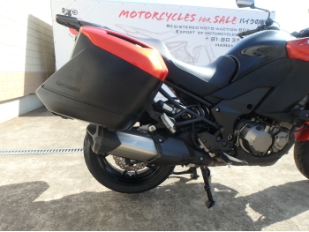     Kawasaki Versys1000 2015  17
