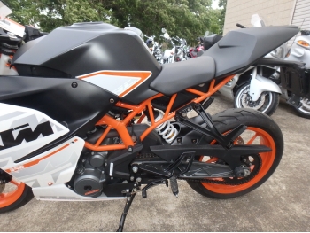     KTM RC 390 2015  14