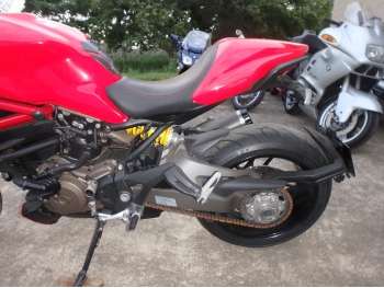     Ducati Monster1200 2014  16