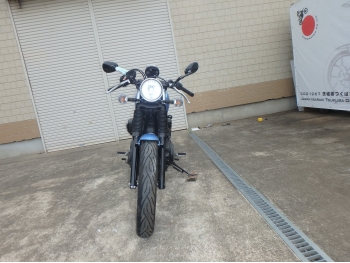     Yamaha XV950 Bolt ABS 2015  6