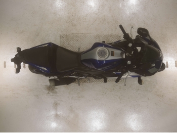    Yamaha YZF-R3 2015  3