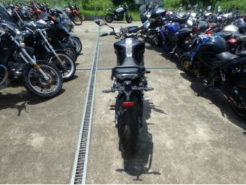     Yamaha MT-09A FZ-09A 2014  9