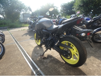     Yamaha MT-07A FZ07A 2018  11