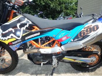     KTM 690 Enduro R 2013  15