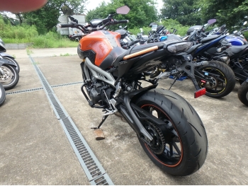     Yamaha MT-09A FZ-09A 2014  11