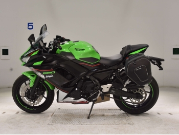     Kawasaki Ninja650A 2022  1