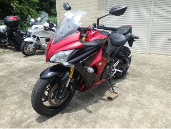     Suzuki GSX-S1000F 2016  12