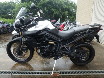     Triumph Tiger800XC 2012  11