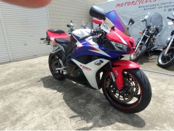     Honda CBR600RR-3A 2010  6