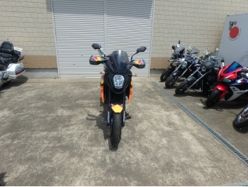     KTM 990 Supermoto T 2009  5