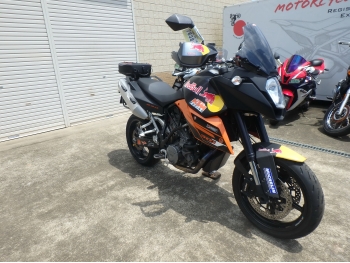     KTM 990 Supermoto T 2009  6