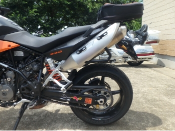     KTM 990 Supermoto T 2009  15