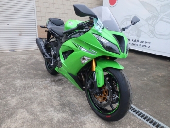     Kawasaki ZX-6RA Ninja 2015  4