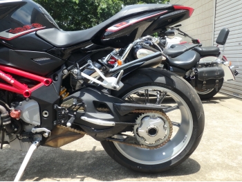     MV Agusta Brutale1090R 2013  15