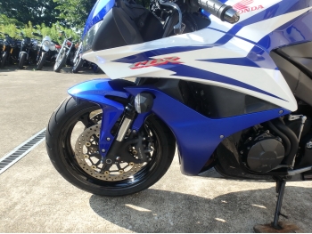     Honda CBR600RR-3 2007  14