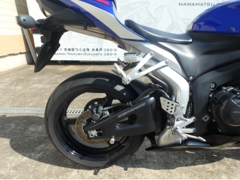     Honda CBR600RR-3 2007  17