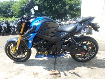     Suzuki GSX-S750 2017  12