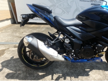     Suzuki GSX-S750 2017  17