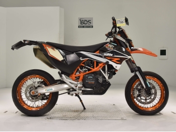     KTM 690 SMC R 2013  2