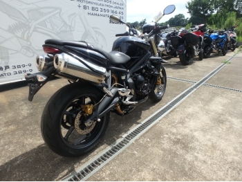     Triumph Street Triple 2009  9