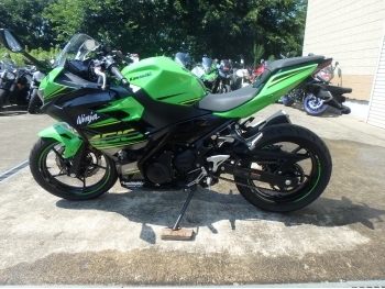     Kawasaki Ninja400-2 2018  12