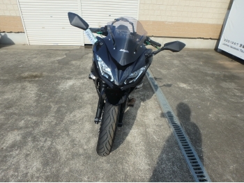     Kawasaki Ninja650A 2017  6