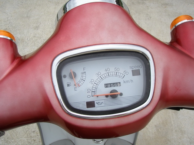 Купить мотоцикл Suzuki Verde 1999 фото 18