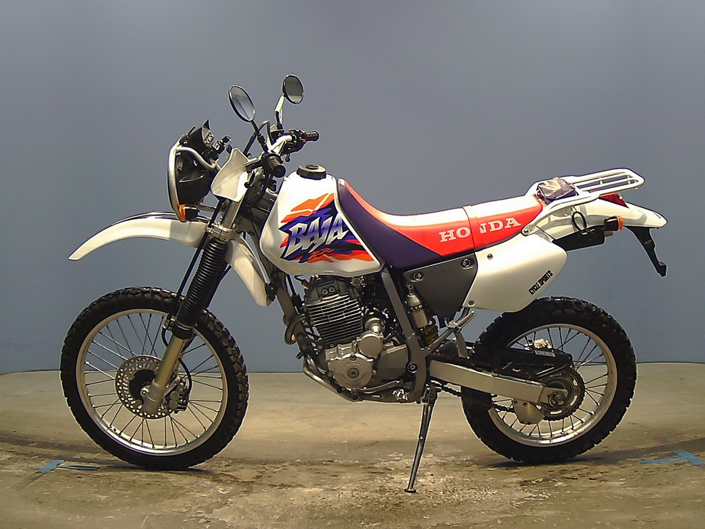 Мотоцикл xr250 enduro. Honda XR 250 Baja. Honda XR 250 эндуро. Honda XR 250 1995. Honda Baja 250.