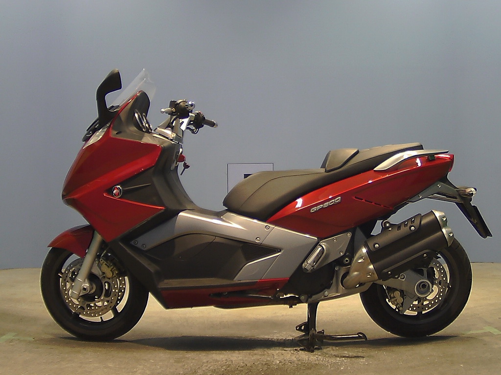 Gilera GP 800