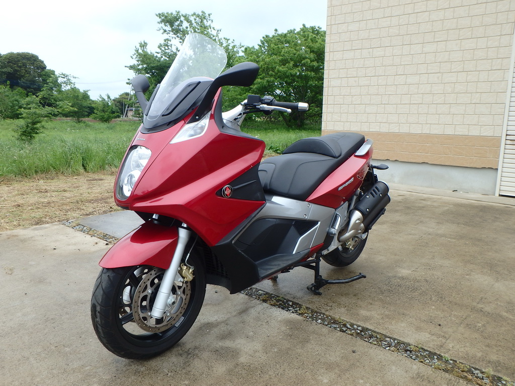 Gilera GP 800