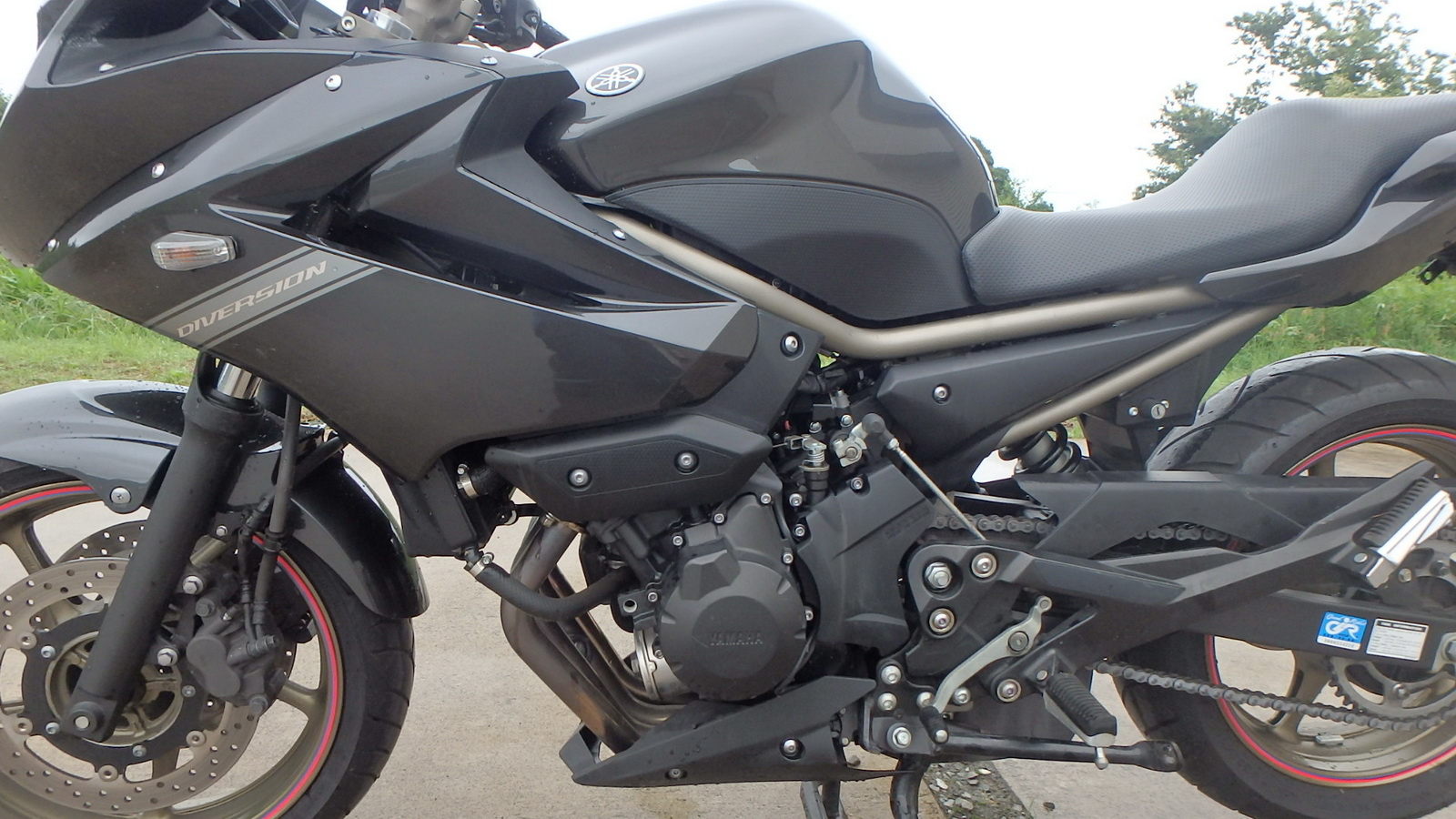 Yamaha xj6s 2011