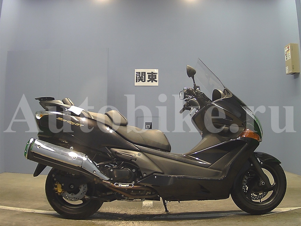 Honda Silver Wing 600 стекло GIVI