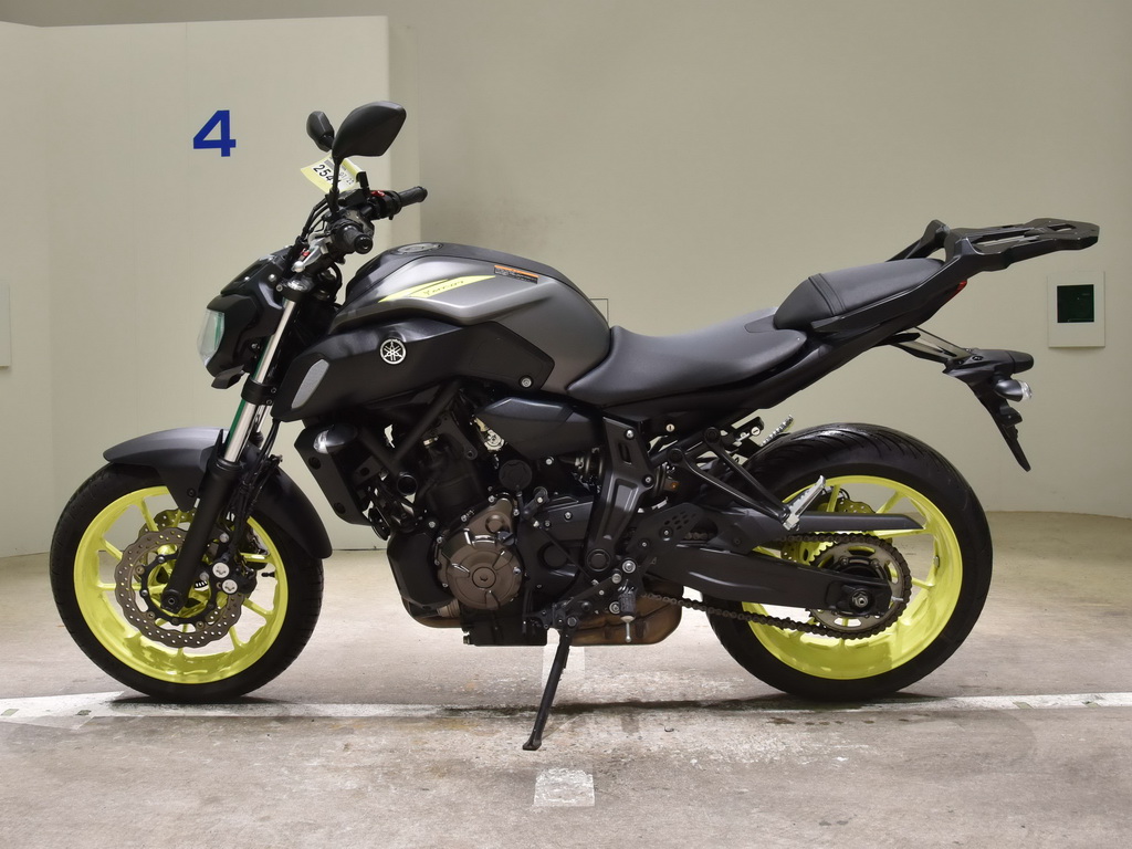 РљРµР№РґР¶ Yamaha MT 07