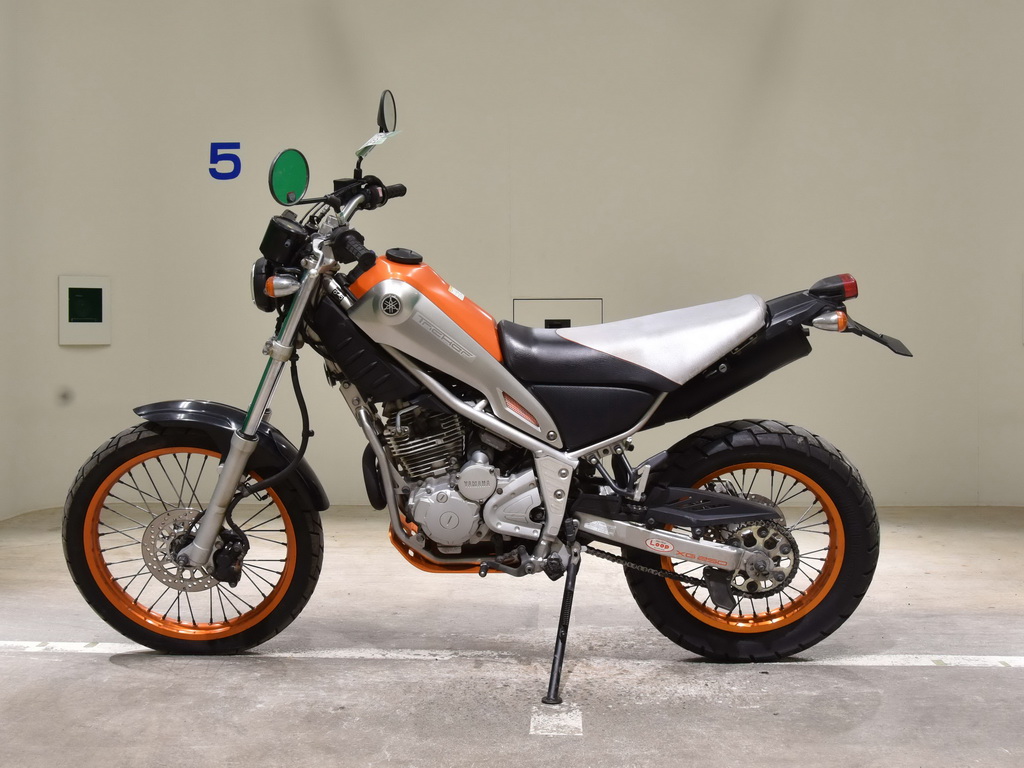 Купить мотоцикл Yamaha XG250 Tricker-2: японский мотоцикл Yamaha XG250  Tricker-2 в Москве и Санкт-Петербурге на Автобайк