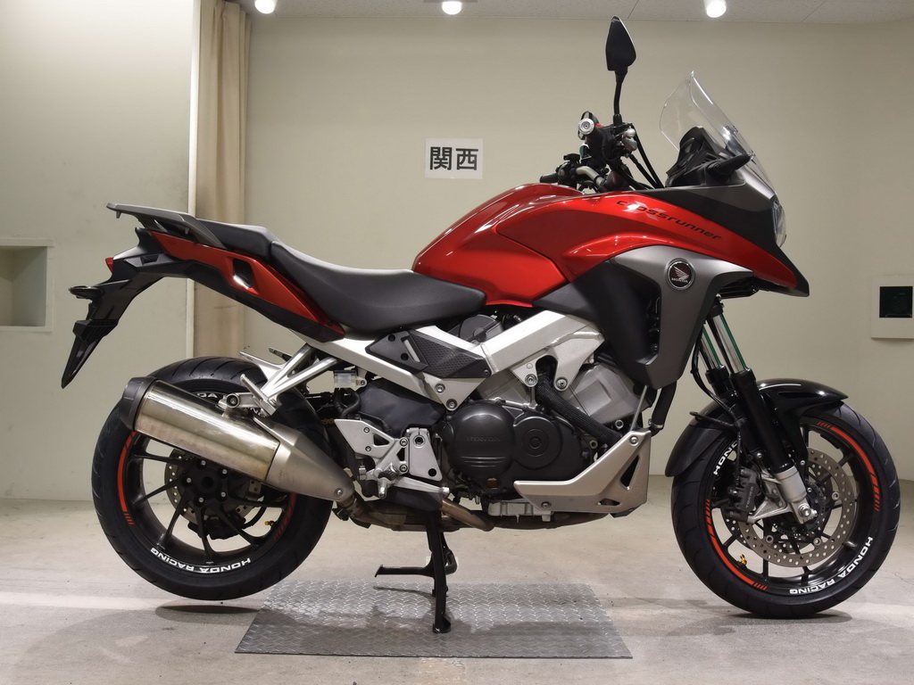 Honda vfr800x Crossrunner 2011