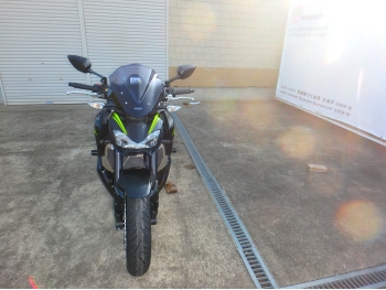     Kawasaki Z900-2 2019  6