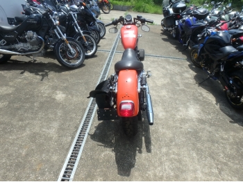     Harley Davidson XL883R-I Sportster883R-I 2012  9